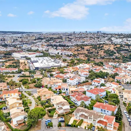 Appartement Sophisticated 2-bed Haven Near The Coast Portimão